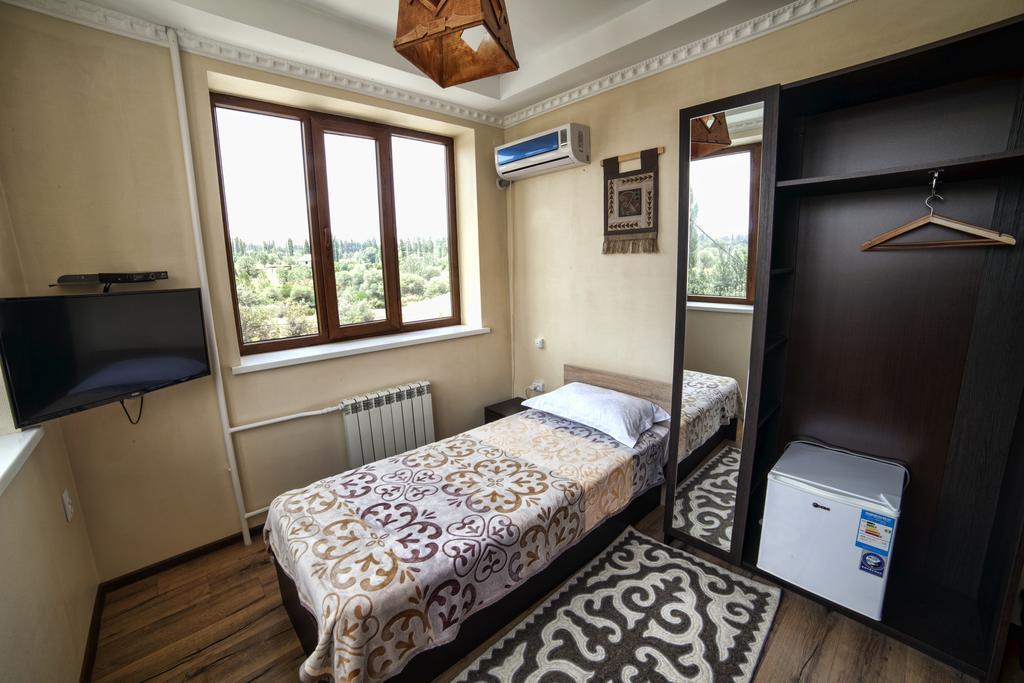 Ethno Boutique Hotel Osh Bilik gambar