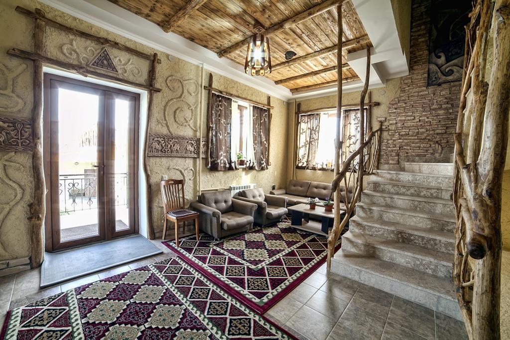 Ethno Boutique Hotel Osh Luaran gambar